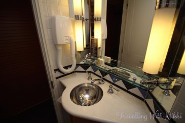 DisneyMagicNavigatorsVerandahStateroom10