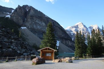 MoraineLake1