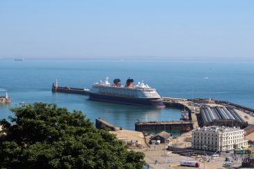 DisneyMagicDover2