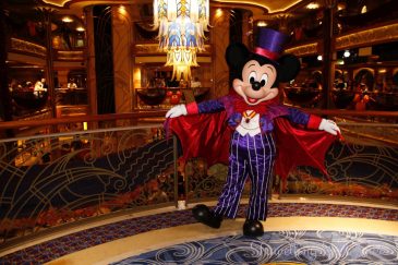 disneydreamhalloweenonthehighseasdaytwonassau53