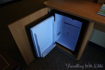 disneydreamstateroom5522-29