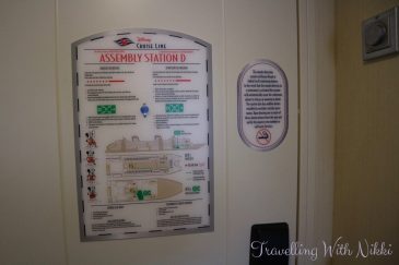 disneydreamstateroom5522-43